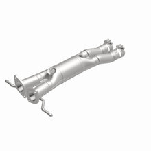 Load image into Gallery viewer, MagnaFlow Exhaust Products 21-020 OEM Grade Direct-Fit Catalytic Converter for Select Ford Flex, Ford Taurus, Lincoln MKS, Lincoln MKT