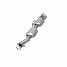 Load image into Gallery viewer, MagnaFlow Exhaust Products 447215 California CARB Direct-Fit Catalytic Converter for Select Ford Ranger, Mazda B3000, Mazda B4000