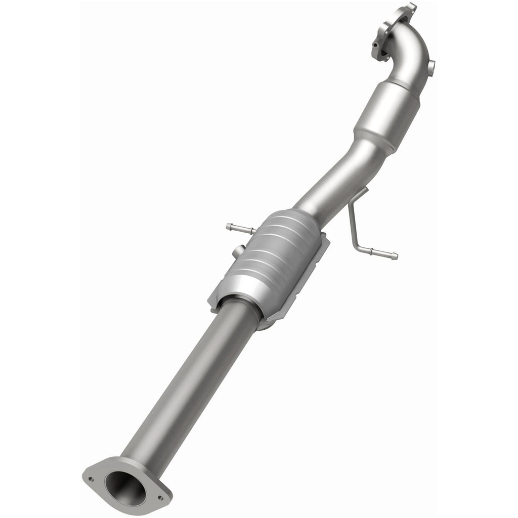 MagnaFlow Exhaust Products 51451 OEM Grade Direct-Fit Catalytic Converter for Select Volvo S60, Volvo V70