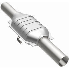 Load image into Gallery viewer, MagnaFlow Exhaust Products 93470 Standard Grade Direct-Fit Catalytic Converter for Select Jeep CJ5, Jeep CJ7, Jeep Cherokee, Jeep Grand Wagoneer, Jeep J10, Jeep J20, Jeep Wagoneer