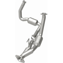 Load image into Gallery viewer, MagnaFlow Exhaust Products 24490 HM Grade Direct-Fit Catalytic Converter for Select Jeep Commander, Jeep Grand Cherokee