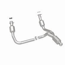 Load image into Gallery viewer, MagnaFlow Exhaust Products 52642 OEM Grade Direct-Fit Catalytic Converter for Select Chevrolet Silverado 1500, Chevrolet Silverado LD, Chevrolet Suburban, Chevrolet Tahoe, GMC Sierra 1500, GMC Sierra Limited, GMC Yukon, GMC Yukon XL
