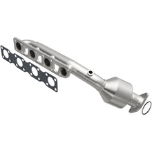 Load image into Gallery viewer, MagnaFlow Exhaust Products 52425 OEM Grade Manifold Catalytic Converter for Select INFINITI M45, INFINITI Q45