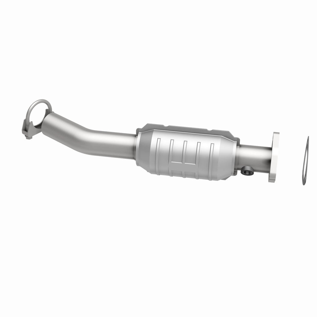 MagnaFlow Exhaust Products 23011 HM Grade Direct-Fit Catalytic Converter for Select Suzuki Forenza, Suzuki Reno