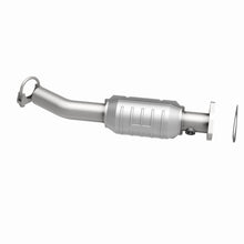 Load image into Gallery viewer, MagnaFlow Exhaust Products 23011 HM Grade Direct-Fit Catalytic Converter for Select Suzuki Forenza, Suzuki Reno