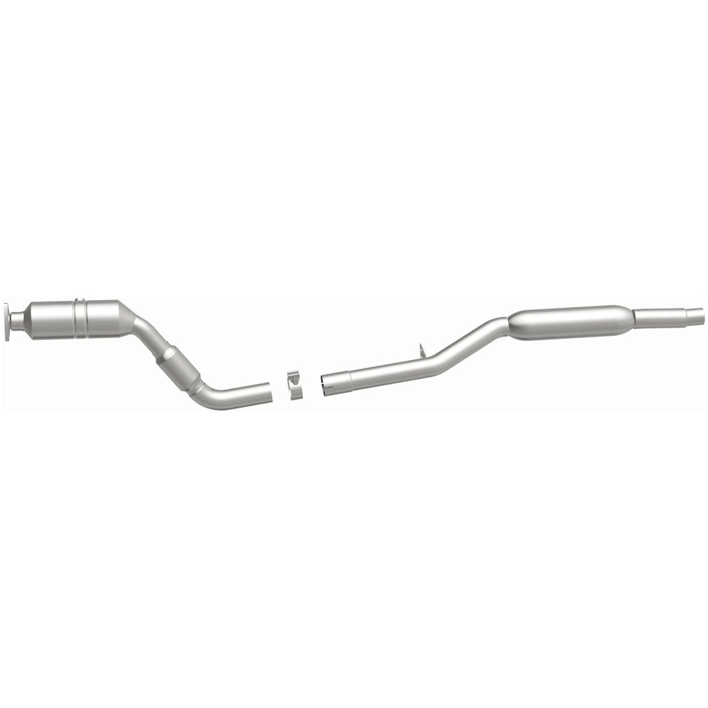 MagnaFlow Exhaust Products 5461132 California CARB Direct-Fit Catalytic Converter for Select Audi A6 Quattro