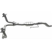 Load image into Gallery viewer, MagnaFlow Exhaust Products 24437 HM Grade Direct-Fit Catalytic Converter for Select Dodge Dakota