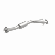 Load image into Gallery viewer, MagnaFlow Exhaust Products 5551221 California CARB Direct-Fit Catalytic Converter for Select Buick Rainier, Chevrolet Trailblazer, GMC Envoy, Isuzu Ascender