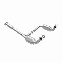 Load image into Gallery viewer, MagnaFlow Exhaust Products 24950 HM Grade Direct-Fit Catalytic Converter for Select Buick Rainier, Chevrolet Trailblazer EXT, GMC Envoy XL, GMC Envoy XUV, Isuzu Ascender