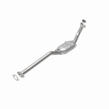 Load image into Gallery viewer, MagnaFlow Exhaust Products 49563 OEM Grade Direct-Fit Catalytic Converter for Select Chevrolet Metro, Geo Metro, Suzuki Swift
