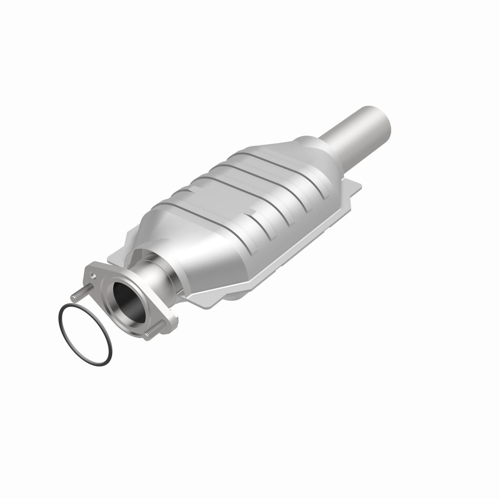 MagnaFlow Exhaust Products 51793 OEM Grade Direct-Fit Catalytic Converter for Select Ford Fusion, Lincoln MKZ, Mercury Milan