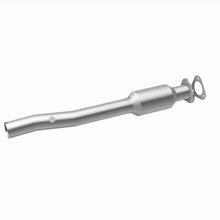 Load image into Gallery viewer, MagnaFlow Exhaust Products 4593321 California CARB Direct-Fit Catalytic Converter for Select Ford E-150, Ford E-150 Club Wagon, Ford E-250, Ford E-350 Club Wagon, Ford E-350 Super Duty