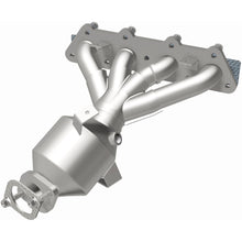 Load image into Gallery viewer, MagnaFlow Exhaust Products 6511994 California CARB Manifold Catalytic Converter for Select Hyundai Accent, Kia Rio