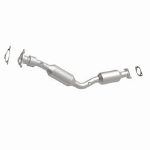 Load image into Gallery viewer, MagnaFlow Exhaust Products 551958 California CARB Direct-Fit Catalytic Converter for Select Chevrolet HHR