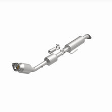 Load image into Gallery viewer, MagnaFlow Exhaust Products 6511112 California CARB Direct-Fit Catalytic Converter for Select Toyota C-HR