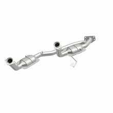 Load image into Gallery viewer, MagnaFlow Exhaust Products 49079 OEM Grade Direct-Fit Catalytic Converter for Select Ford Freestar, Mercury Monterey