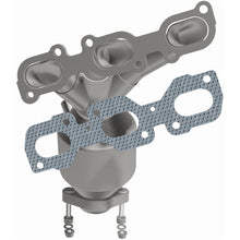 Load image into Gallery viewer, MagnaFlow Exhaust Products 5582920 California CARB Manifold Catalytic Converter for Select Ford Escape, Mercury Mariner