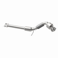 Load image into Gallery viewer, MagnaFlow Exhaust Products 21-685 OEM Grade Direct-Fit Catalytic Converter for Select Volvo S60, Volvo S60 Cross Country, Volvo V60, Volvo V60 Cross Country, Volvo XC60, Volvo XC70