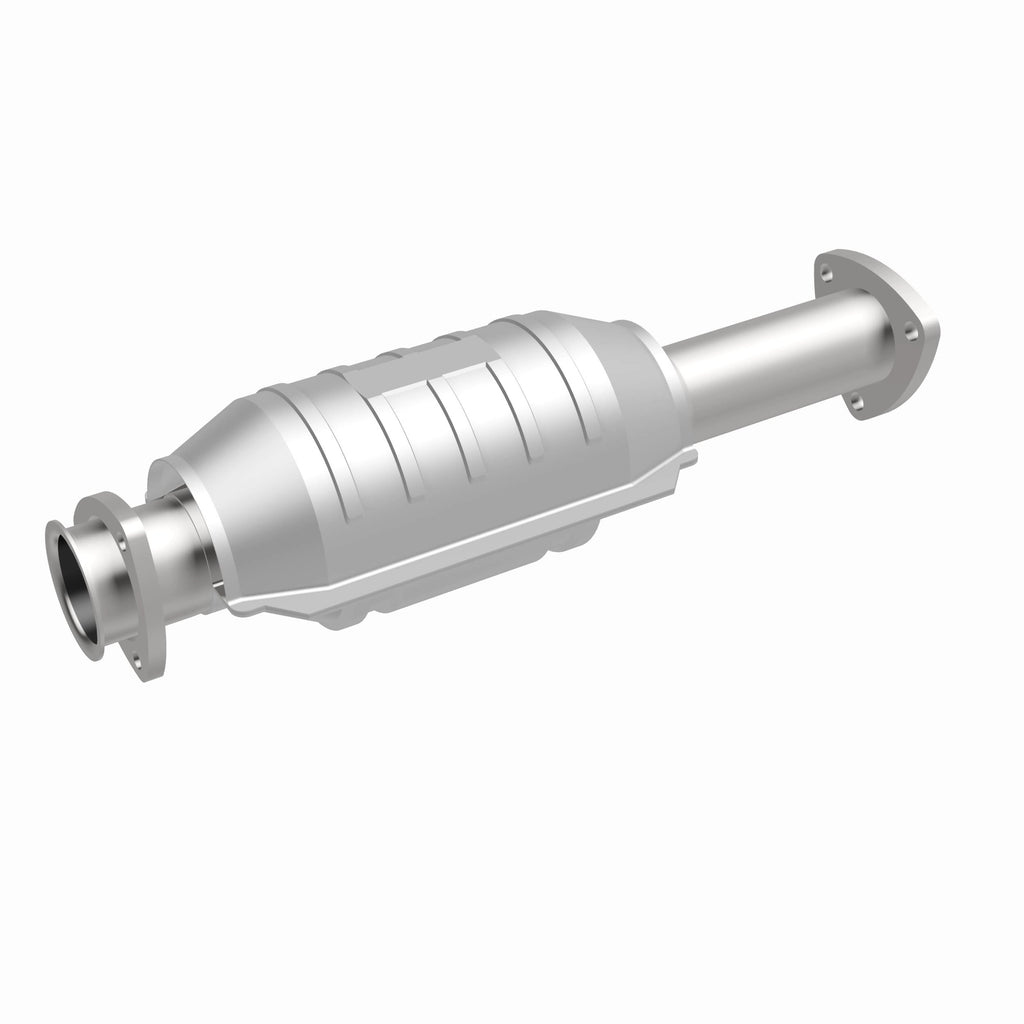 MagnaFlow Exhaust Products 22834 Standard Grade Direct-Fit Catalytic Converter for Select Saab 900