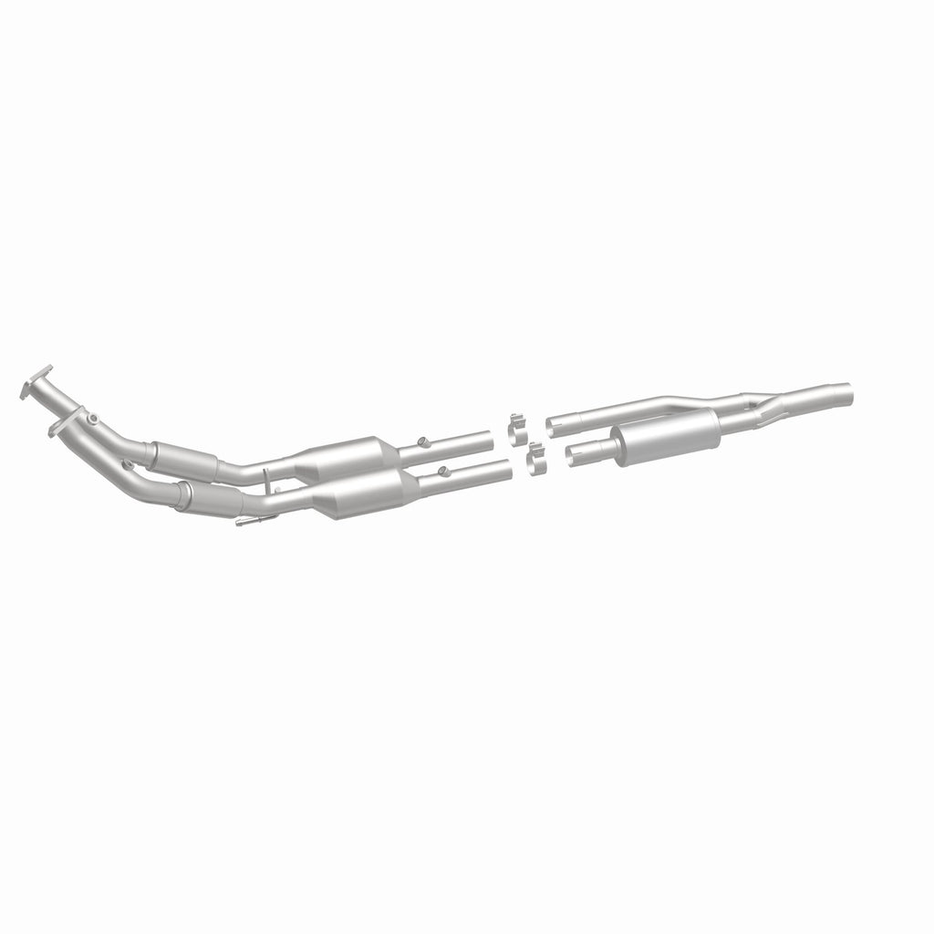 MagnaFlow Exhaust Products 49873 OEM Grade Direct-Fit Catalytic Converter for Select Audi A3 Quattro, Volkswagen R32