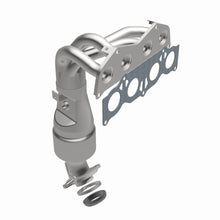 Load image into Gallery viewer, MagnaFlow Exhaust Products 5531267 California CARB Manifold Catalytic Converter for Select Scion xB, Toyota RAV4