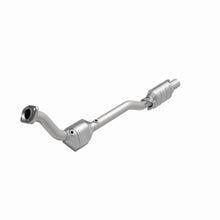 Load image into Gallery viewer, MagnaFlow Exhaust Products 447120 California CARB Direct-Fit Catalytic Converter for Select Ford Explorer, Mercury Mountaineer