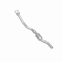 Load image into Gallery viewer, MagnaFlow Exhaust Products 24110 HM Grade Direct-Fit Catalytic Converter for Select Audi A6, Audi A6 Quattro, Volkswagen Passat
