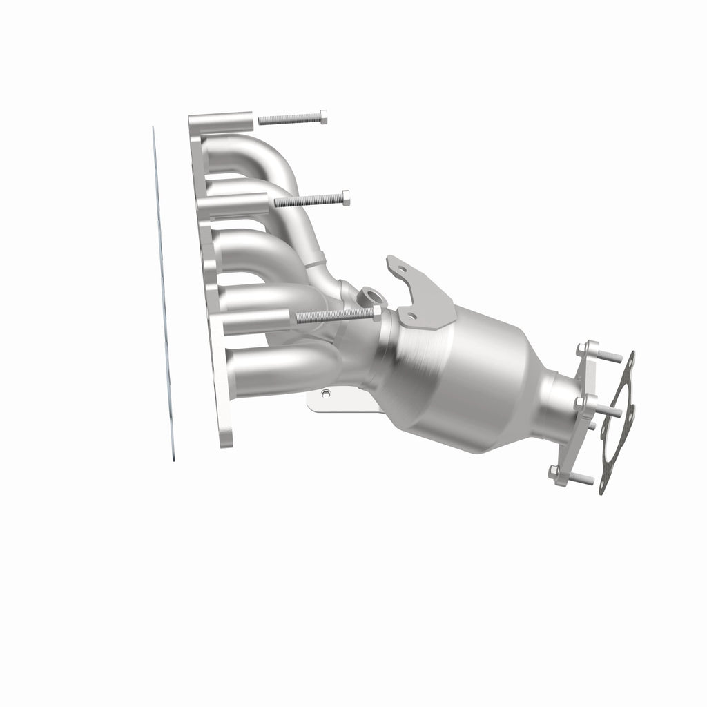 MagnaFlow Exhaust Products 22-138 OEM Grade Manifold Catalytic Converter for Select Volvo S60, Volvo V70