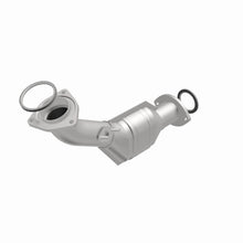 Load image into Gallery viewer, MagnaFlow Exhaust Products 51679 OEM Grade Direct-Fit Catalytic Converter for Select Toyota Tacoma, Toyota Tundra