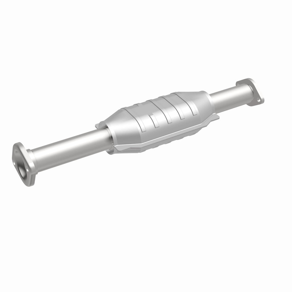MagnaFlow Exhaust Products 49570 OEM Grade Direct-Fit Catalytic Converter for Select Mitsubishi Montero Sport