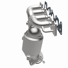 Load image into Gallery viewer, MagnaFlow Exhaust Products 5531157 California CARB Manifold Catalytic Converter for Select Chevrolet Spark