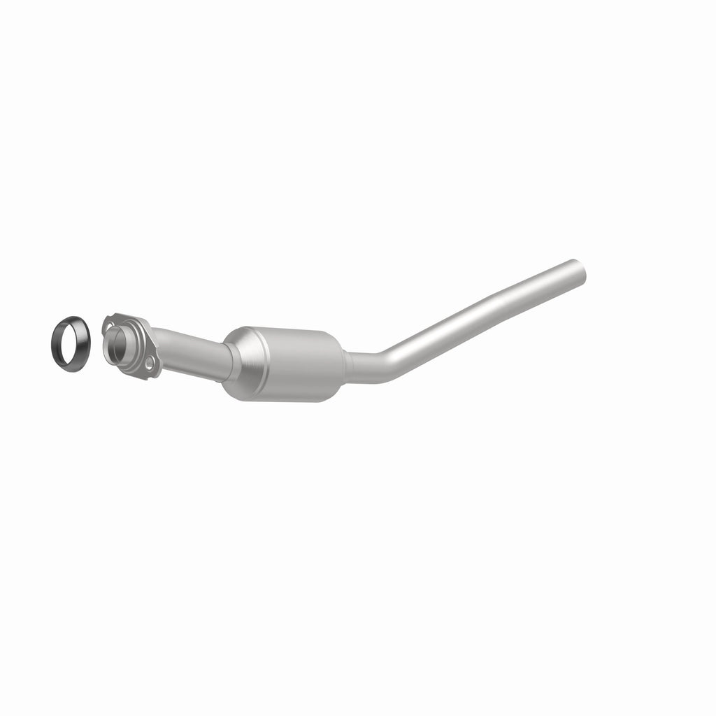 MagnaFlow Exhaust Products 3391275 California CARB Direct-Fit Catalytic Converter for Select Chrysler Town & Country, Dodge Caravan, Dodge Grand Caravan, Plymouth Grand Voyager, Plymouth Voyager