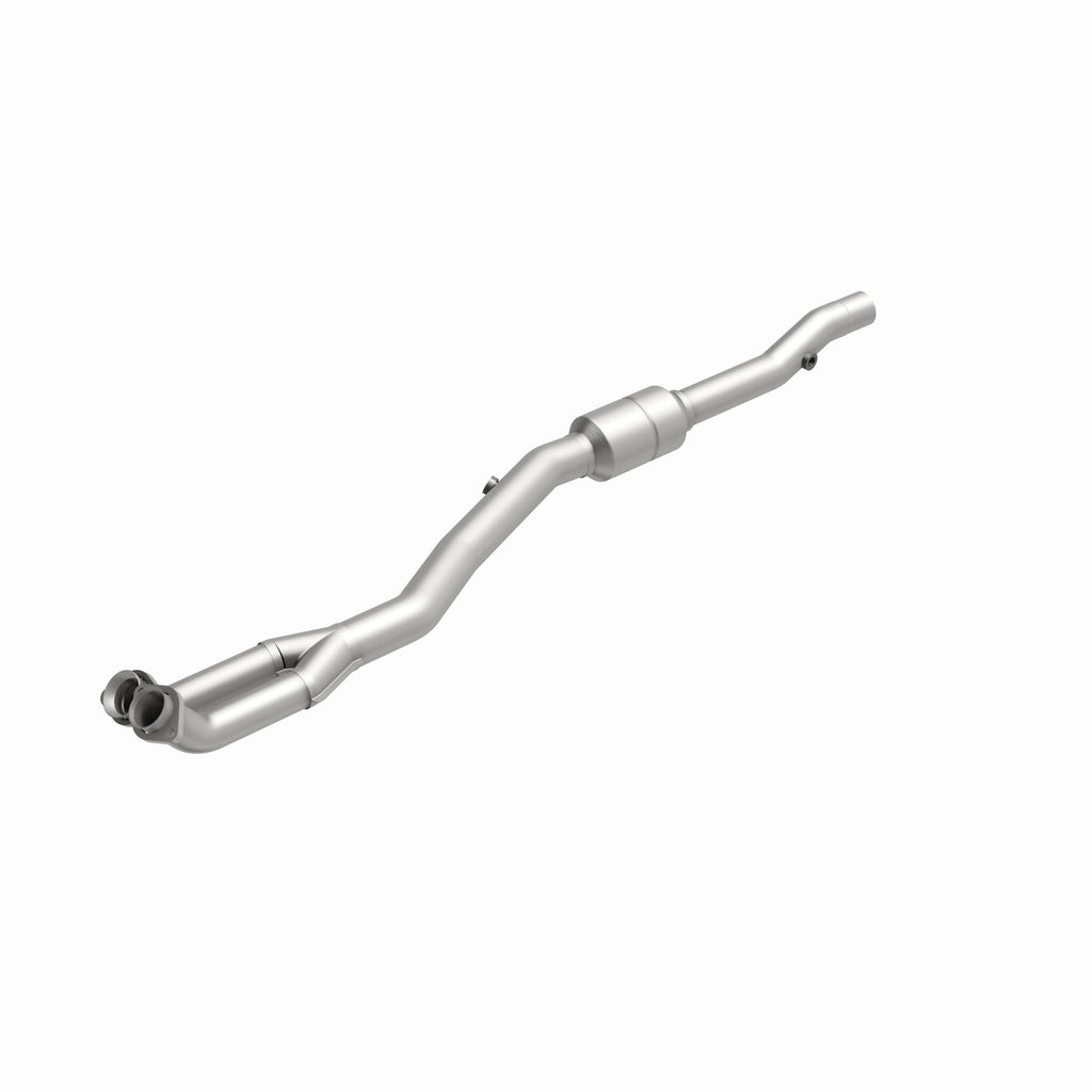 MagnaFlow Exhaust Products 24130 HM Grade Direct-Fit Catalytic Converter for Select BMW 840Ci