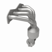 Load image into Gallery viewer, MagnaFlow Exhaust Products 51281 OEM Grade Manifold Catalytic Converter for Select Toyota Highlander