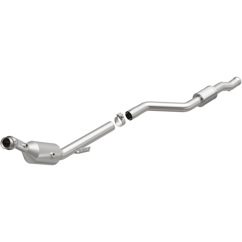MagnaFlow Exhaust Products 21-570 OEM Grade Direct-Fit Catalytic Converter for Select Mercedes-Benz CL550, Mercedes-Benz S550