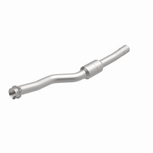 Load image into Gallery viewer, MagnaFlow Exhaust Products 5421173 California CARB Direct-Fit Catalytic Converter for Select Cadillac CTS