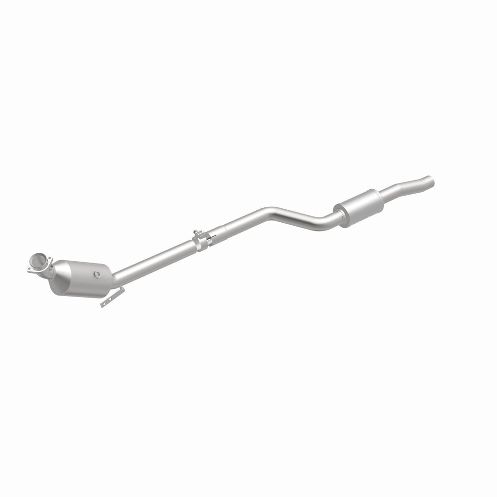 MagnaFlow Exhaust Products 21-498 OEM Grade Direct-Fit Catalytic Converter for Select Mercedes-Benz C300