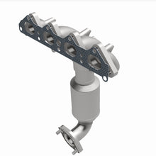 Load image into Gallery viewer, MagnaFlow Exhaust Products 452038 California CARB Manifold Catalytic Converter for Select Hyundai Elantra, Hyundai Tiburon