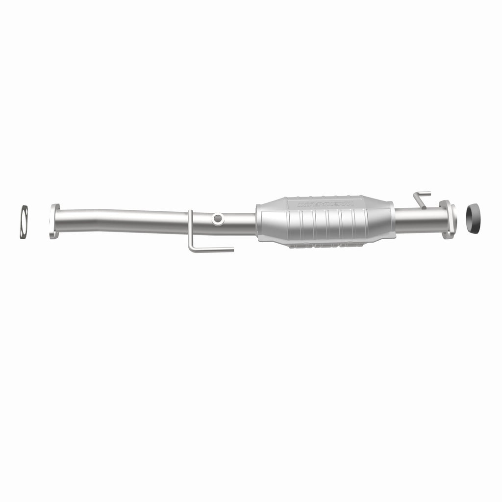 MagnaFlow Exhaust Products 22626 HM Grade Direct-Fit Catalytic Converter for Select Chevrolet Tracker, Geo Tracker, Suzuki Sidekick, Suzuki X-90