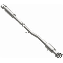 Load image into Gallery viewer, MagnaFlow Exhaust Products 52815 OEM Grade Direct-Fit Catalytic Converter for Select Hyundai Tucson, Kia Sportage