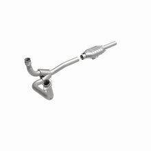 Load image into Gallery viewer, MagnaFlow Exhaust Products 93312 Standard Grade Direct-Fit Catalytic Converter for Select Ford Bronco, Ford F-150, Ford F-250