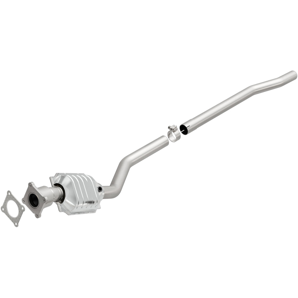 MagnaFlow Exhaust Products 51155 OEM Grade Direct-Fit Catalytic Converter for Select Chrysler Grand Voyager, Chrysler Town & Country, Chrysler Voyager, Dodge Caravan, Dodge Grand Caravan