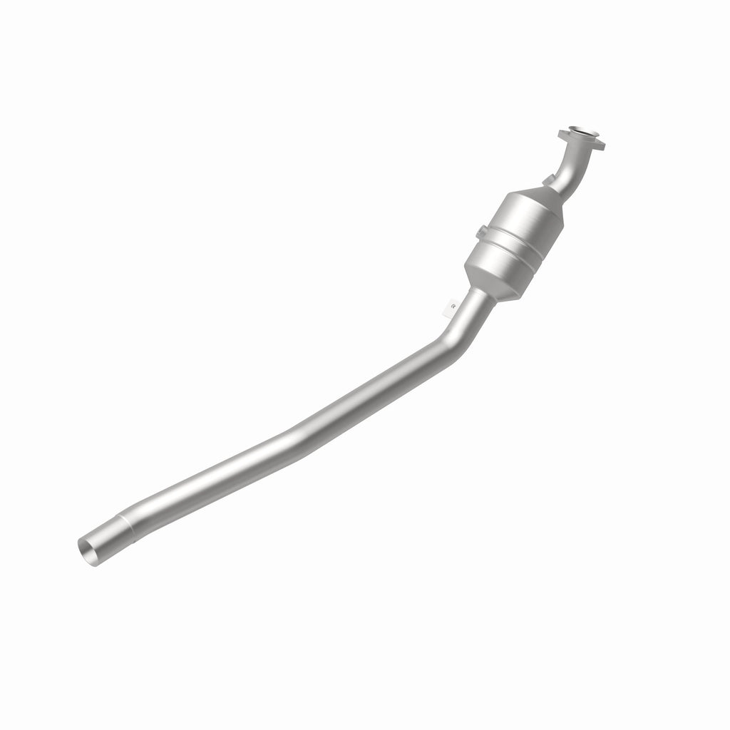 MagnaFlow Exhaust Products 52177 OEM Grade Direct-Fit Catalytic Converter for Select Mercedes-Benz R350