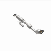 Load image into Gallery viewer, MagnaFlow Exhaust Products 6511112 California CARB Direct-Fit Catalytic Converter for Select Toyota C-HR