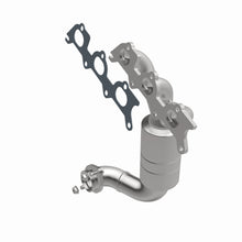 Load image into Gallery viewer, MagnaFlow Exhaust Products 51445 OEM Grade Manifold Catalytic Converter for Select Chrysler Sebring, Dodge Avenger