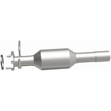 Load image into Gallery viewer, MagnaFlow Exhaust Products 5671196 California CARB Direct-Fit Catalytic Converter for Select Ford Focus