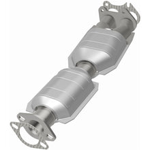 Load image into Gallery viewer, MagnaFlow Exhaust Products 333386 California CARB Direct-Fit Catalytic Converter for Select Ford Bronco II, Ford Ranger