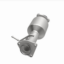Load image into Gallery viewer, MagnaFlow Exhaust Products 5571293 California CARB Direct-Fit Catalytic Converter for Select Honda CR-V