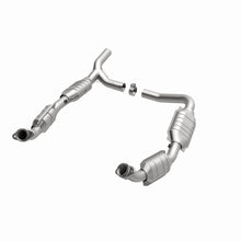 Load image into Gallery viewer, MagnaFlow Exhaust Products 51640 OEM Grade Direct-Fit Catalytic Converter for Select Ford E-150, Ford E-250