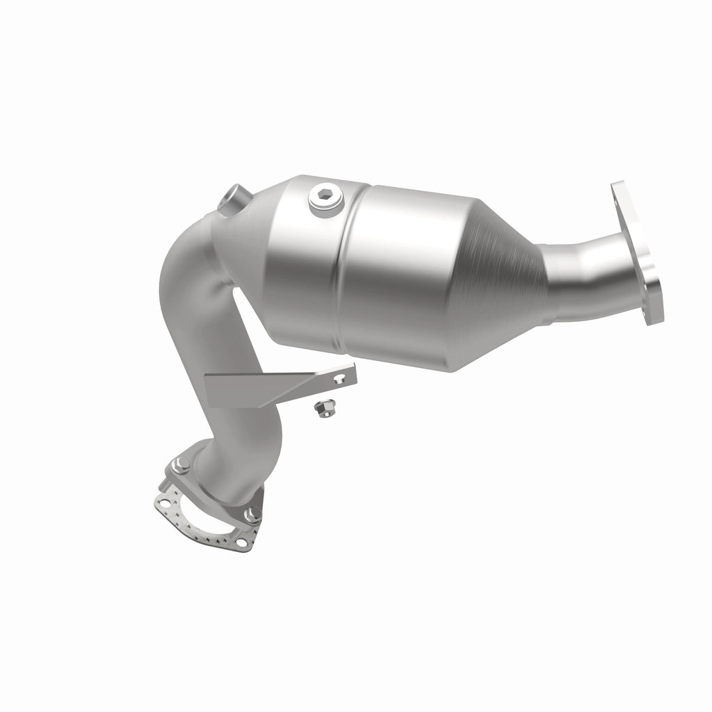 MagnaFlow Exhaust Products 49136 OEM Grade Direct-Fit Catalytic Converter for Select Audi A4 Quattro, Audi A5 Quattro, Audi A6 Quattro, Audi A7 Quattro, Audi A8 Quattro, Audi Q5, Audi S4, Audi S5, Audi SQ5